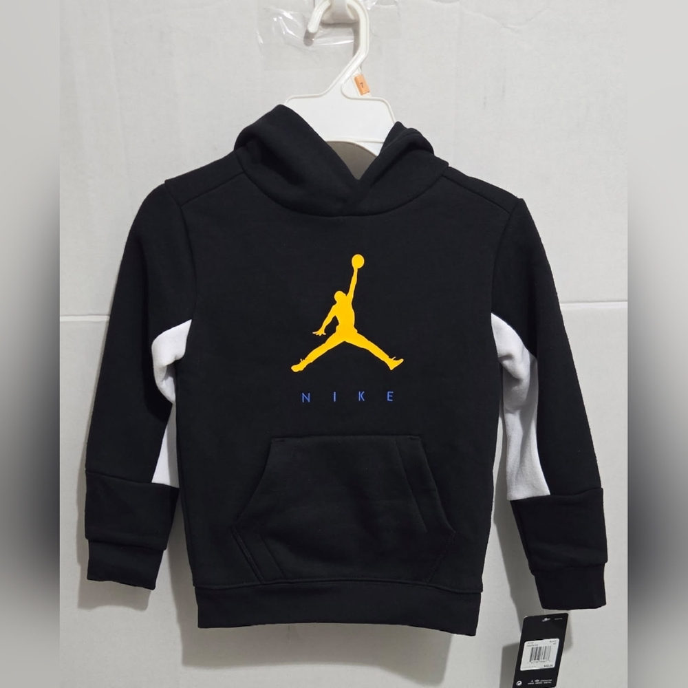Nike Jordan Jump Man Boys Size 4 Years Black Hoodie Pullover Sweater